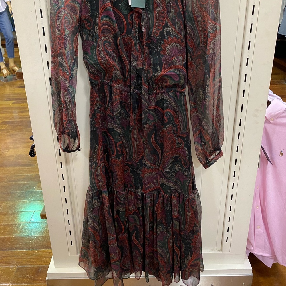 Dress - Picture 2 of 2